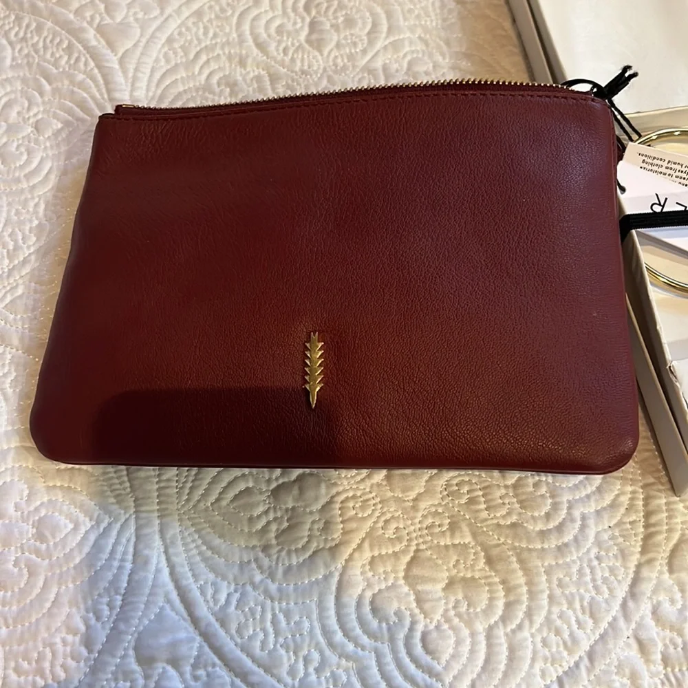 Thacker New York‎ genuine leather clutch and card case 2 piece gift set, NWT